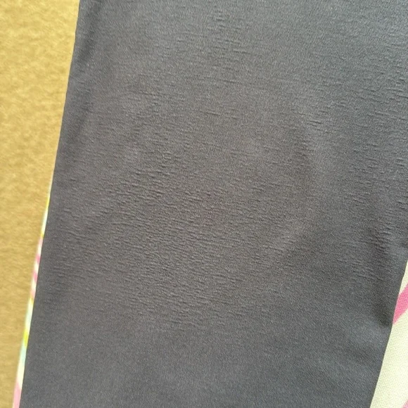 Women’s Nike athletic pants, wide leg gray size small (2-4) - Picture 6 of 7